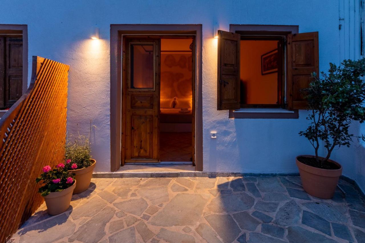 Ostria Caldera Studios Oia  Exterior photo